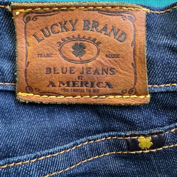 LUCKY BRAND Sofia Boot Women’s Zip Up 5 Pocket Distressed Blue Jeans Size 2/26 - Picture 7 of 8